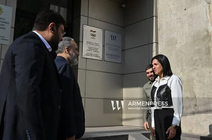 دیدار هیئت گروه رسانه‌ای مهر با مدیران خبرگزاری آرمن‌پرس ارمنستان