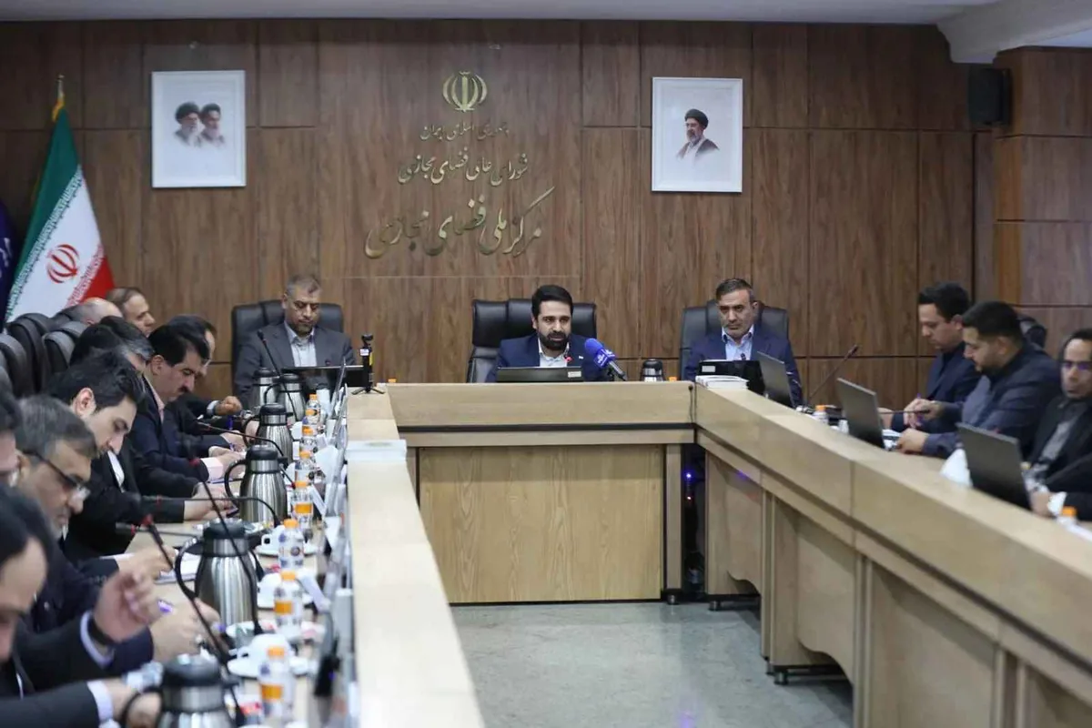 بانکها وظیفه دارند تا یک ماه آینده نواقص امنیتی خود را برطرف کنند