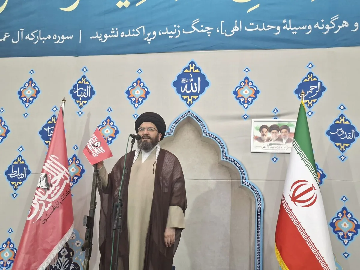 امام جمعه زنجان: همکاریهای اقتصادی و زنجیره ارزش منطقهای توسعه یابد