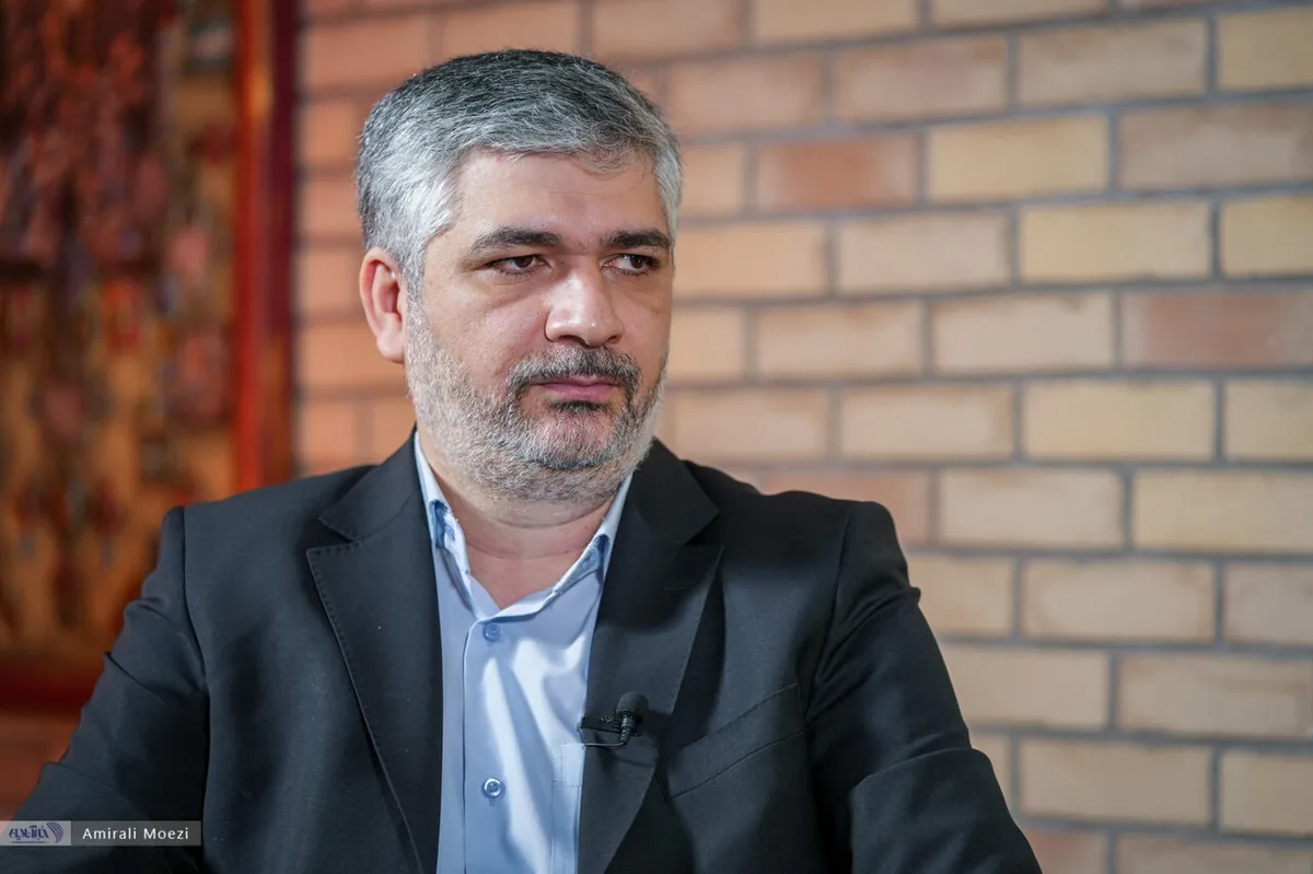 هم به سرمایه اجتماعی نیاز داریم هم اجماع نخبگانی / کریمی: اولویت‌های سرمایه‌گذاری در اقتصاد ایران تغییر کرد