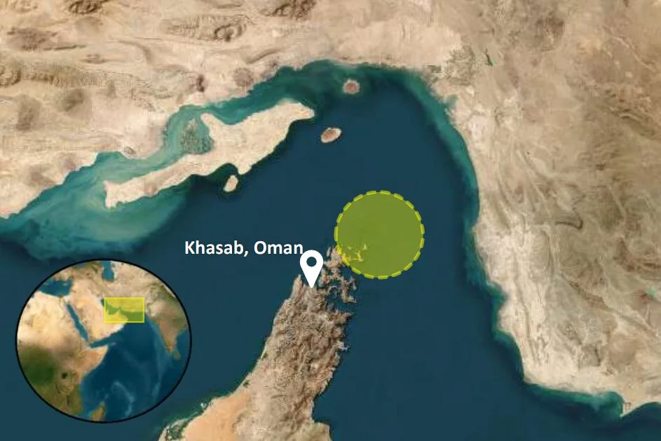 آتشسوزی در یک شناور در تنگه هرمز