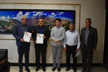 انعقاد تفاهم نامه اداره کل منابع طبیعی لرستان و امور عشایر استان