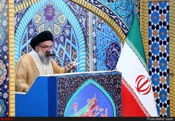 واکنش احمد خاتمی به اظهارات اخیر درباره نقض تفاهم اسلام آباد: دست رزمندهای که ۳ کشتی را در تنگه هرمز برای امنیت شما زد، درد نکند/ چرا نیش میزنید؟