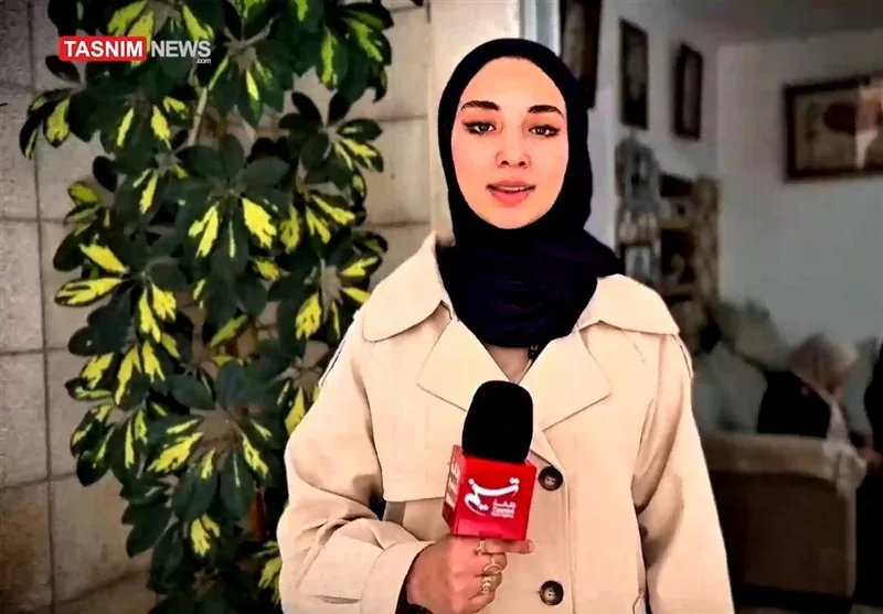 لحظاتی احساسی از بازگشت خبرنگار تسنیم در فلسطین به آغوش خانواده