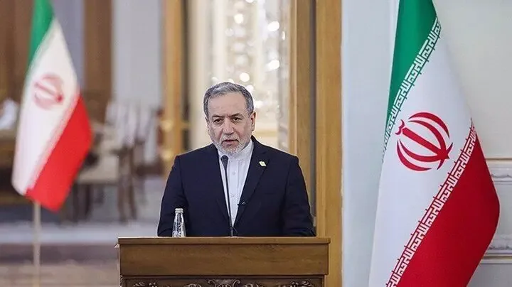 عراقچی: به ارتباط مستمر با واسطهها برای اجرای طرح هفتروزه ادامه میدهیم