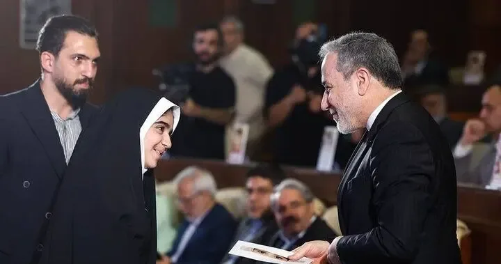 نامهای از میناب به عراقچی