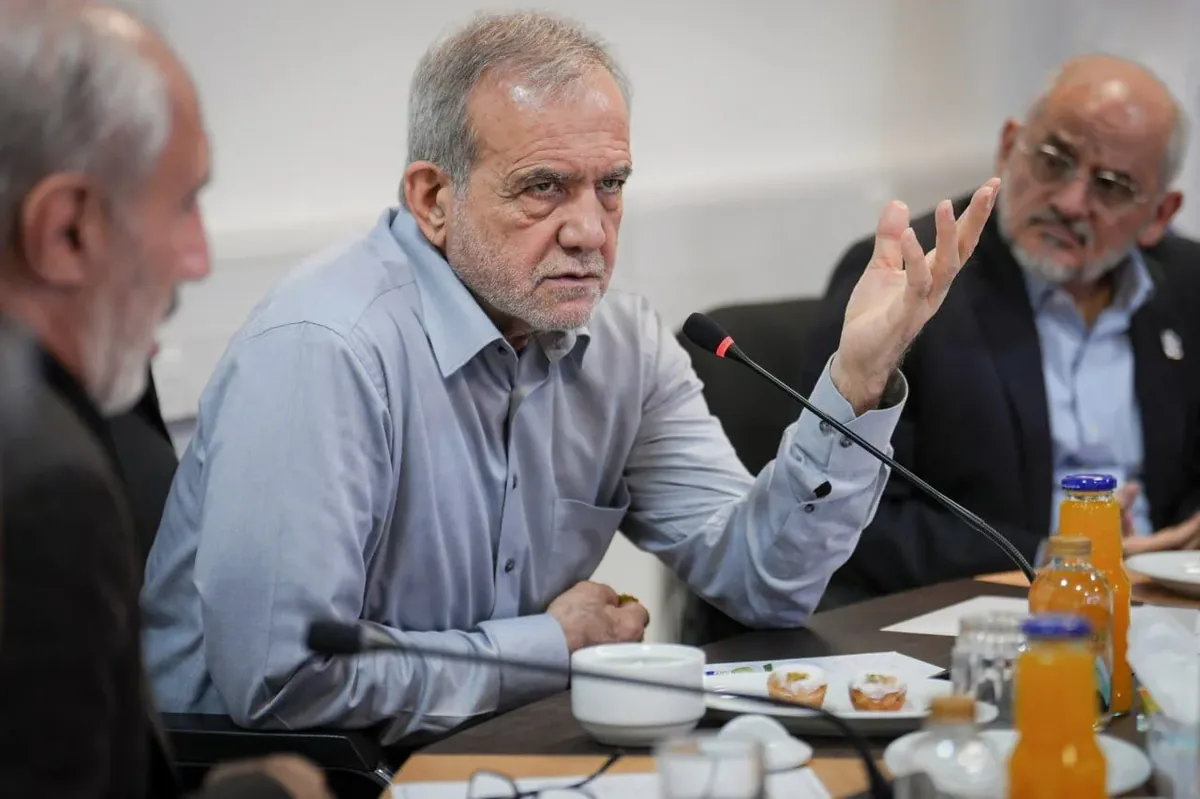 پزشکیان: با بمب و موشک نمیتوان ملت را تسلیم کرد