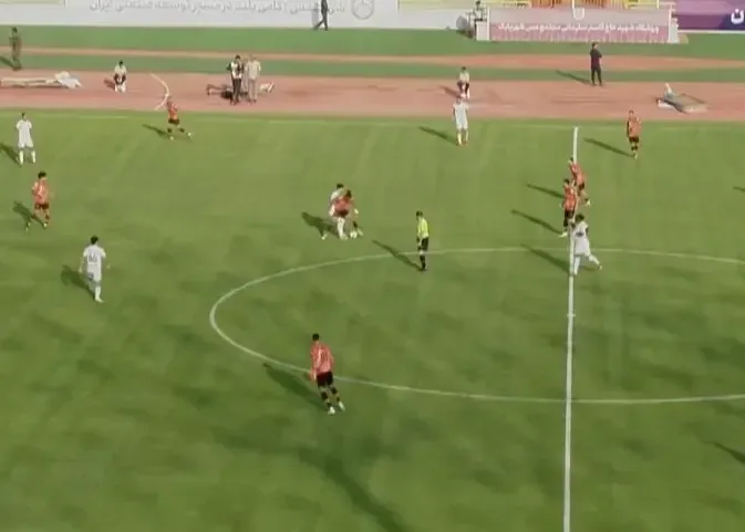 گزارش زنده: پرسپولیس صفر _ مس شهربابک صفر