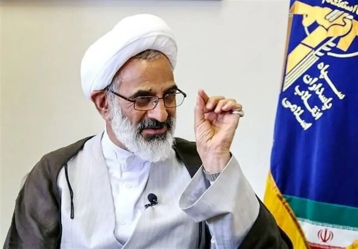 توصیه های نماینده ولی فقیه در سپاه به مذاکره کنندگان؛ با گرگ خطرناک، دوستی معنا ندارد/ مذاکره بهمعنای آشتی نیست، باید با هوشیاری انجام شود/ دشمنی با استکبار ماهیتی پایانناپذیر دارد و هرگز شاهد دوستی با آمریکا یا عقبنشینی از آرمان فلسطین نخواهیم بود