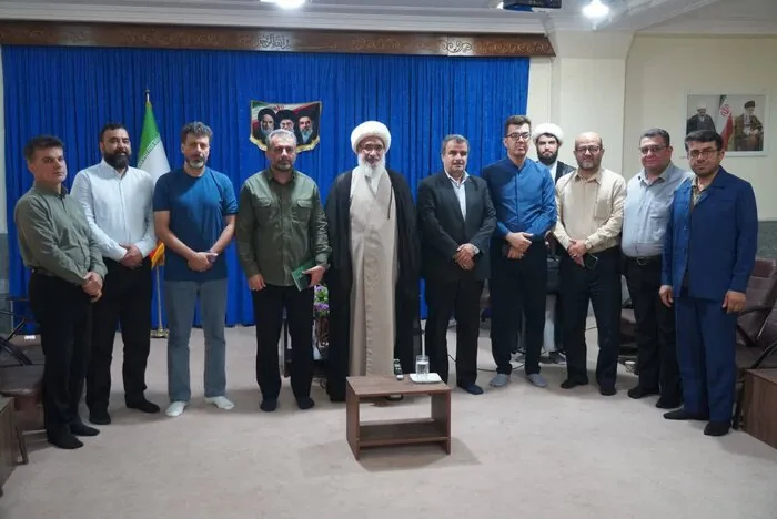 صفایی بوشهری: حماسه شهدای خلیج فارس در قالب سینما به نسل جوان منتقل شود