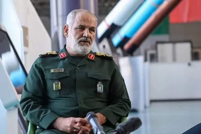مشاور فرمانده هوافضای سپاه: موشکهای نقطهزن ایران را نمیتوان گرفت