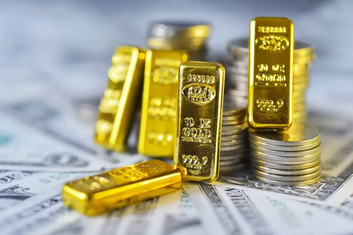 افزایش قیمت طلا جهانی با عقبنشینی دلار آمریکا