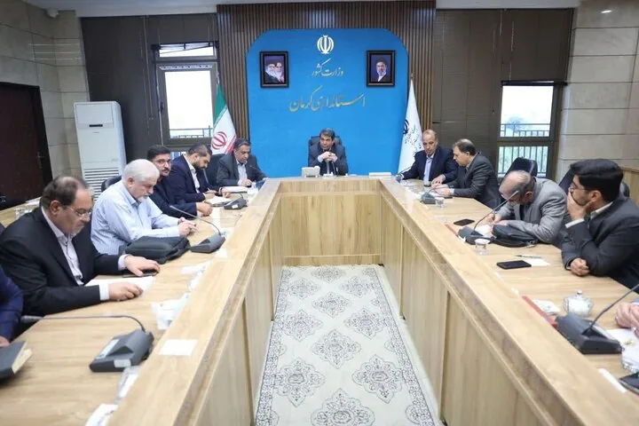 استاندار کرمان: شورای اطلاع‌رسانی باید عملیاتی و نتیجه‌ محور شود