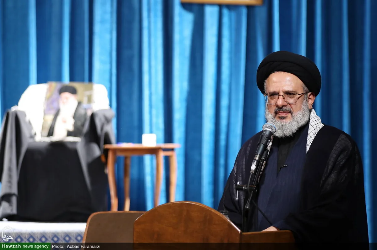 به فکر جبهه جهانی توحیدی باشیم / عبور از مقاومت منطقهای به مقاومت بینالمللی