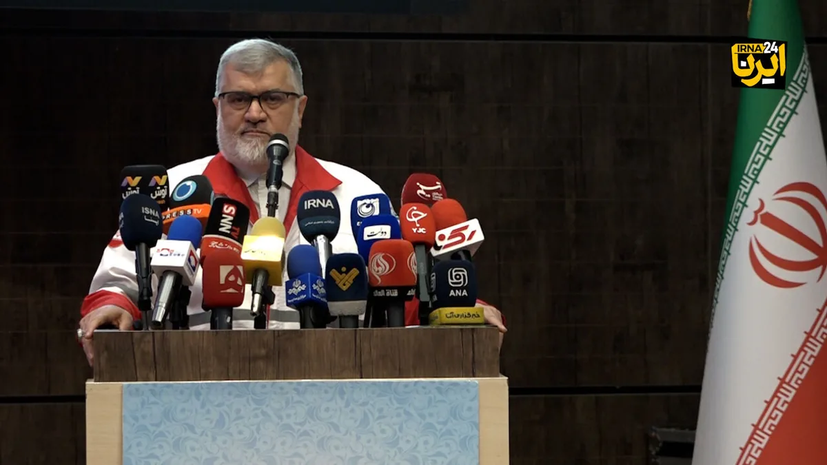 استاندار تهران : در حملات اخیر ۲۳ هزار تن بمب در پایتخت فرود آمد