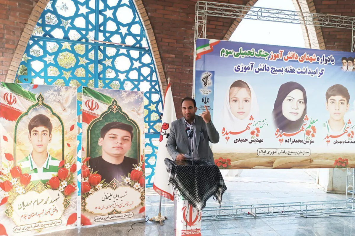 دانشآموزان با قلم خود راوی راه شهدا باشند