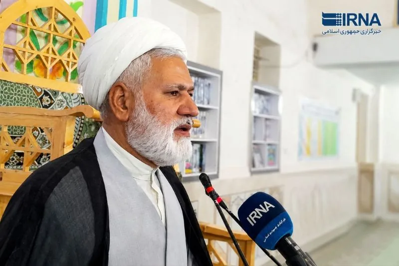 امام جمعه خاش بر حفظ وحدت و آمادگی در برابر تهدیدهای دشمنان تأکید کرد
