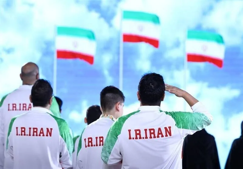 رونمایی از لباس و پوستر کاروان ایران در بازیهای پاراآسیایی ۲۰۲۶ +عکس