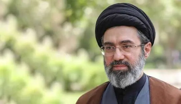 بانوان ایران پیشگامان مقاومت در پشت خطوط جنگ هستند/ تاریخ نهضت و انقلاب اسلامی مملوّ از صحنههای حضور زینبی بانوان و دختران ایران است