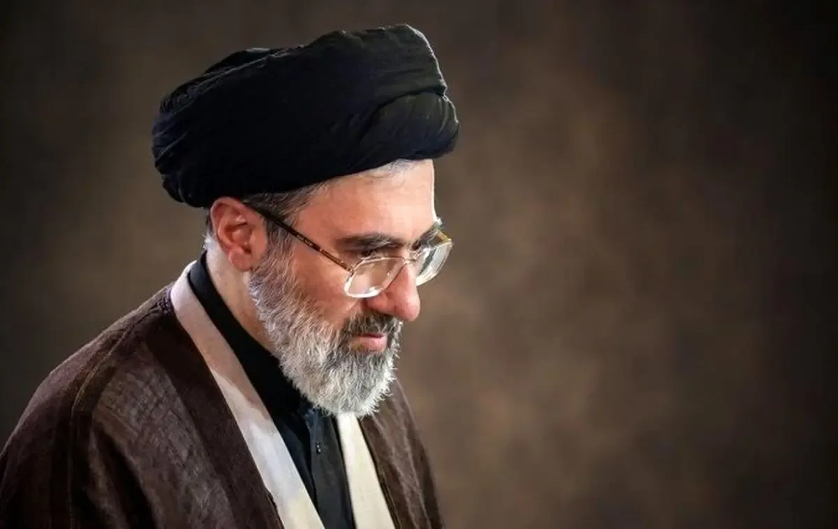 چرا از رهبر سوم انقلاب هیچ صدایی منتشر نمیشود؟