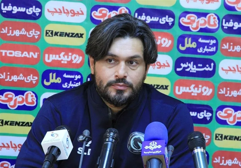 دقیقی: پرسپولیس بهترینهای لیگ را دارد/ هواداران کنارمان باشند