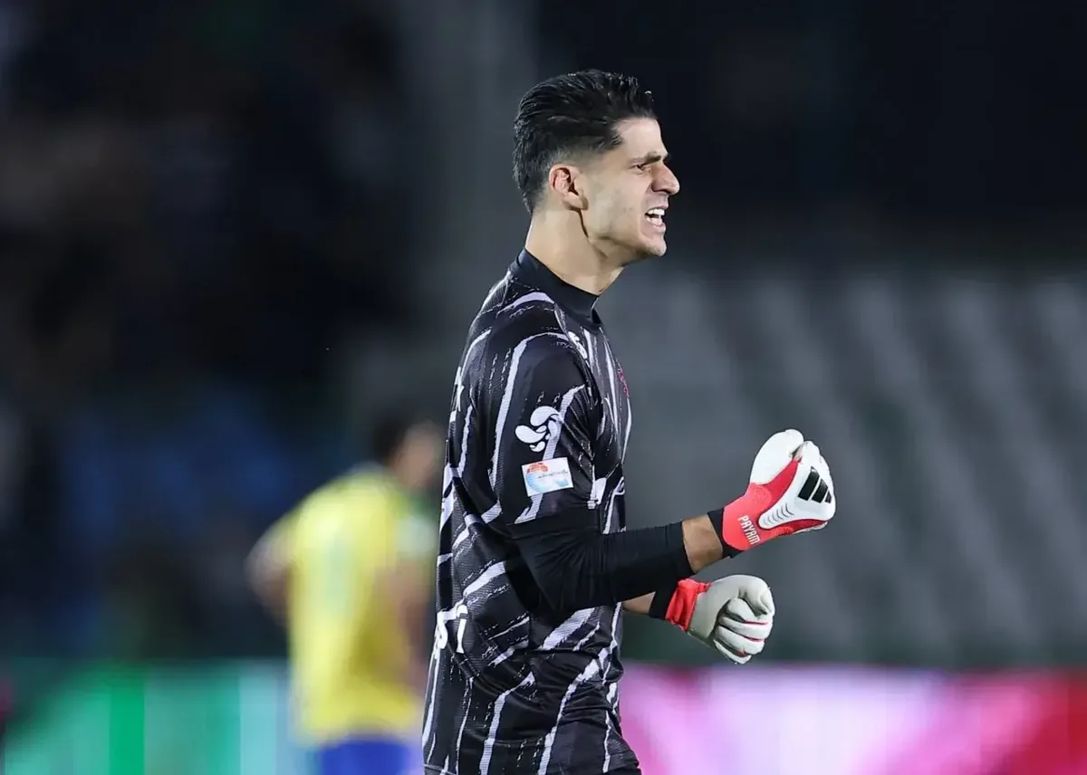 حال بزرگ علی بیرانوند به سنگربان پرسپولیس!