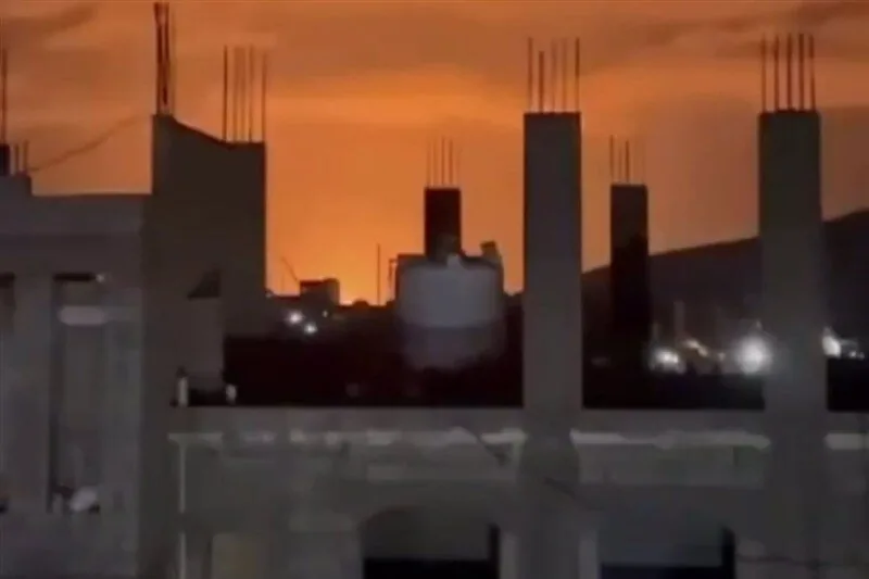 انفجارها در عدن یمن؛ کاخ «معاشق» هدف حمله قرار گرفت