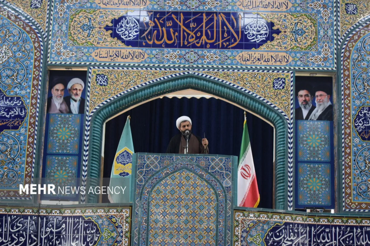 حجت الاسلام علینیا: انسجام داخلی مؤلفه مهم مقابله با تهدید خارجی است