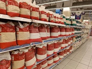 افزایش ۱۰ تا ۱۵ درصدی قیمت برنج هندی و پاکستانی/ رییس اتحادیه بنکداران: برنج ایرانی کیلویی ۳۴۰ تا ۵۲۰ هزار تومان عرضه میشود