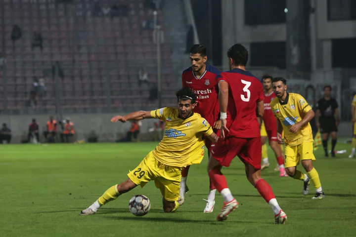 سرمربی نساجی: مقابل پرسپولیس بازی پرفشاری ارائه می‌کنیم