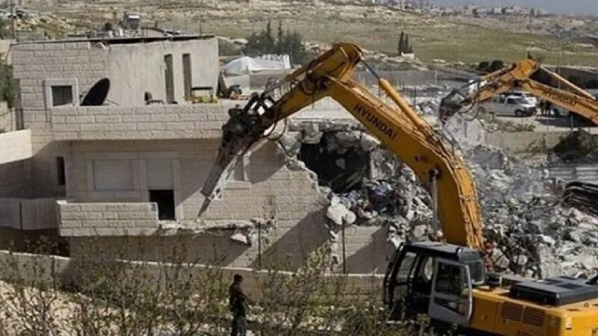 شهردار الخلیل: حدود ۲۲۰۰ فلسطینی از خانههای خود آواره شدهاند