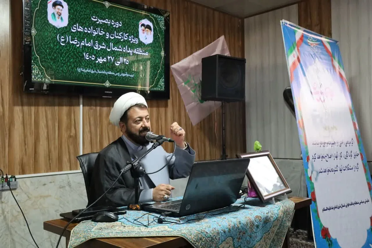 معاون آموزش عقیدتی نیروی پدافند ارتش: دشمن شناسی رمز پایداری و توسعه جامعه است