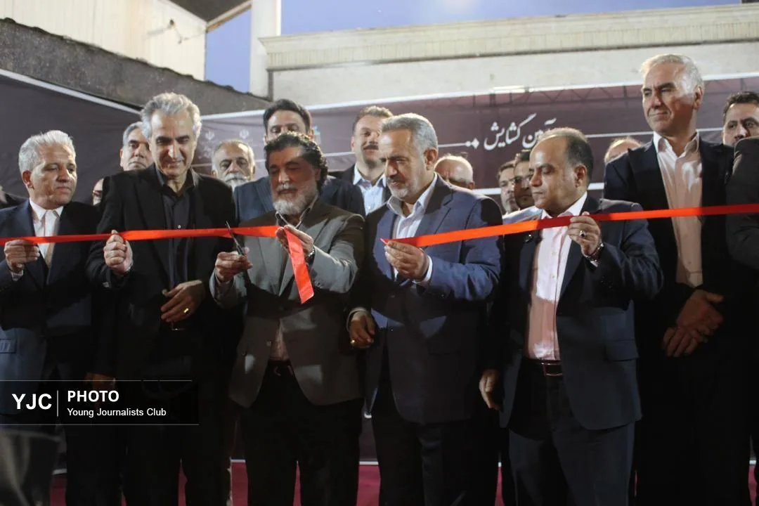 حضور ۹۶ شرکتکننده در دهمین نمایشگاه طلا و جواهر شیراز/ نگاه تخصصی، مزیت امسال نمایشگاه است