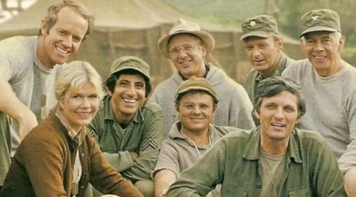 سریال پزشکی مش (M*A*S*H)