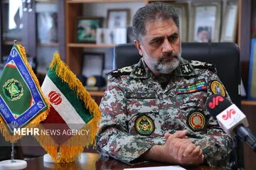 فرمانده پدافند هوایی کشور از نقشآفرینی یگانهای پدافندی مستقر در جزایر سهگانه خلیج فارس در سرنگونی هواپیمای A-۱۰ آمریکایی در جنگ رمضان قدردانی کرد