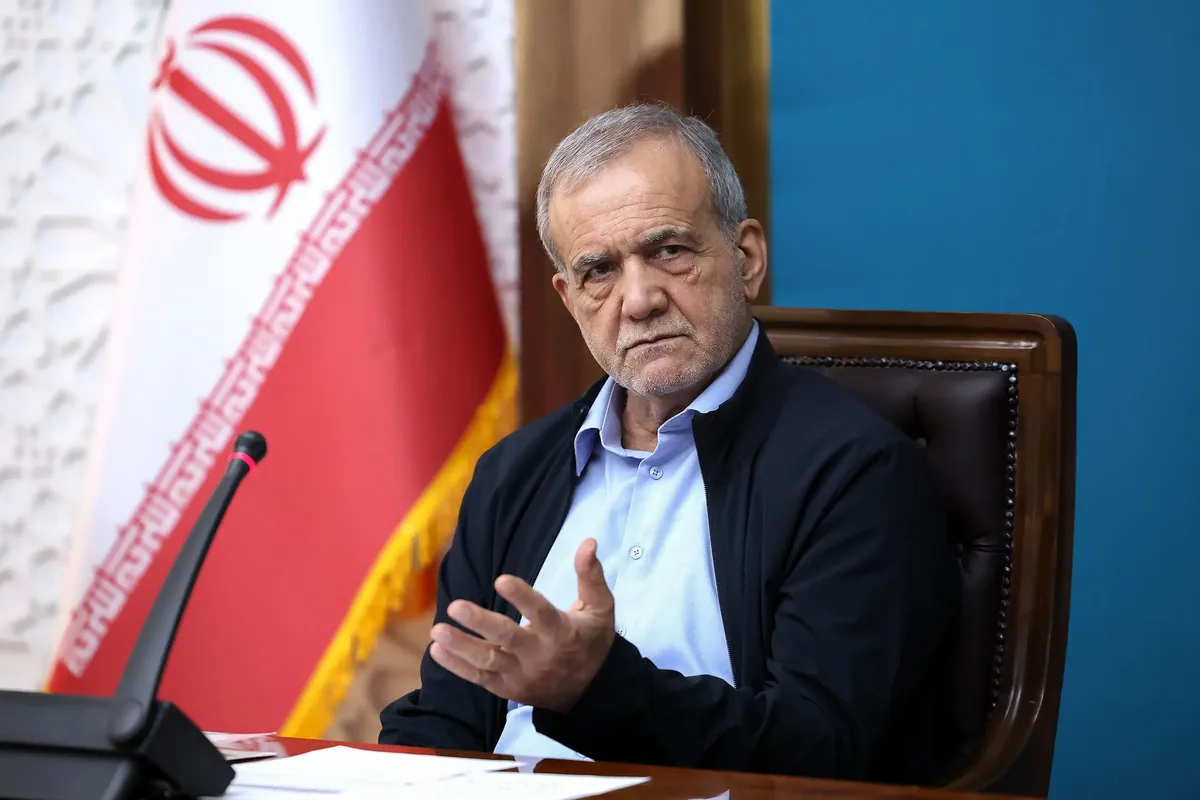 پزشکیان: اجازه نمیدهیم تولید گاز و برق کشور در زمستان با مشکل مواجه شود