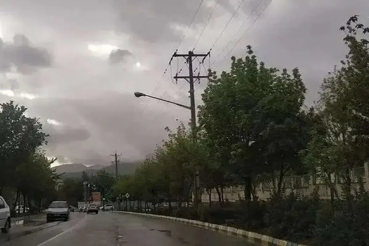 افزایش سرعت وزش باد در تهران از بعدازظهر سهشنبه