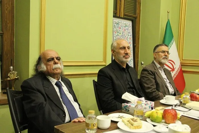 خانه شاهنامه» آغاز به کار کرد/ احکام اعضای خانه شاهنامه صادر شد