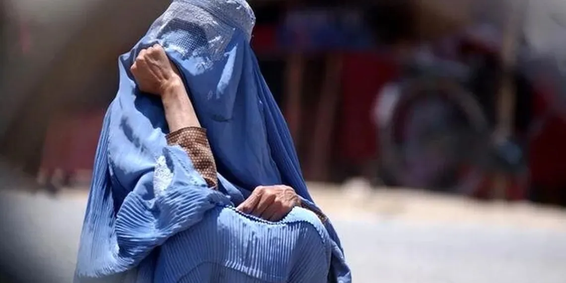 مگر یک آدم می‌تواند این‌قدر غم بِکِشد؟