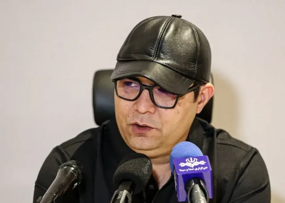 ربیعی: با ۲۰۰ زنگ به اصفهان و ذوبآهن آمدم