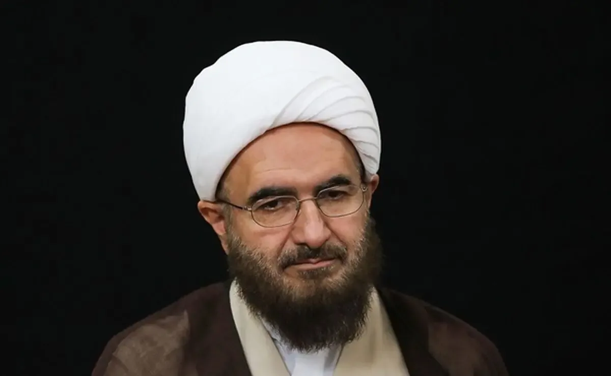 زیست عفیفانه یکرکن اساسی در زمینه خوشبختی انسانها محسوب میشود