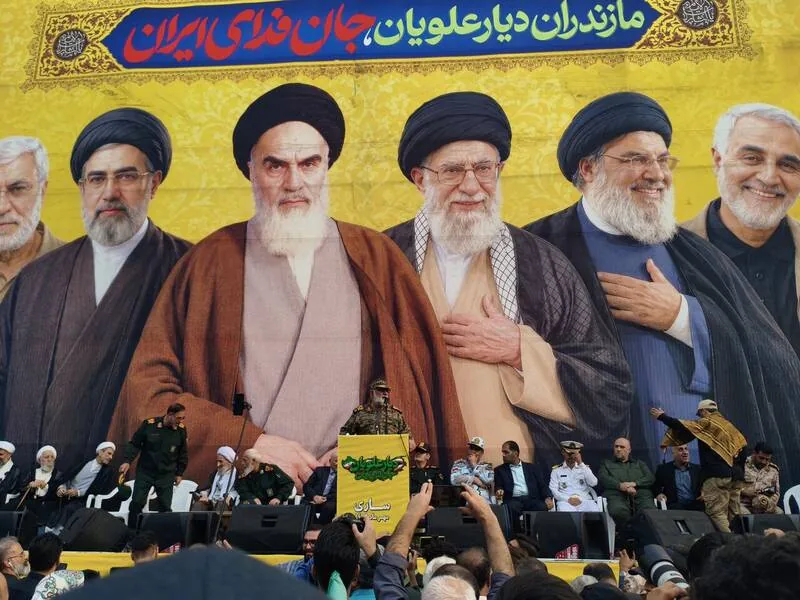 سردار نقدی: پدر موشکهای ایران آماده شلیک است +فیلم