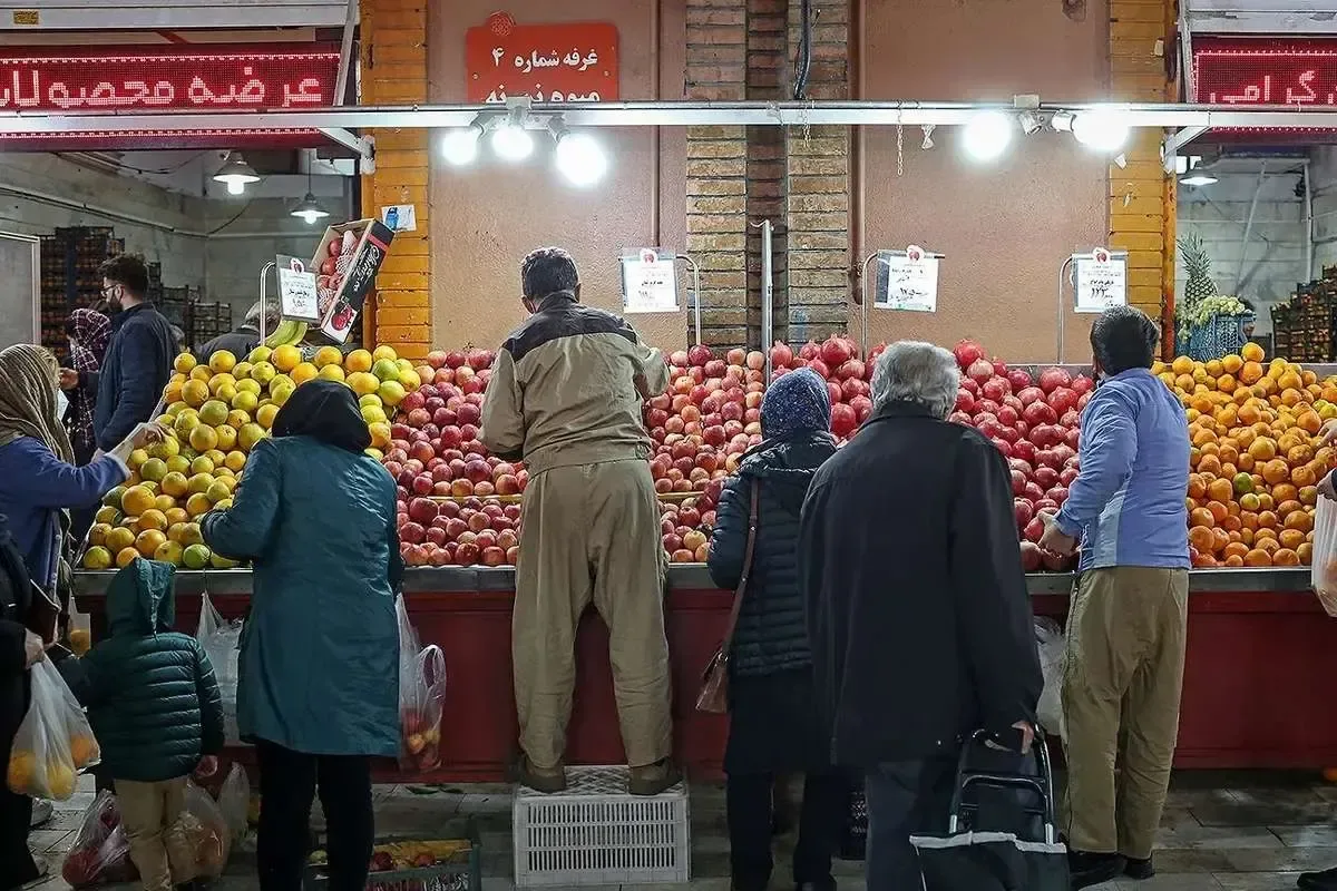 کاهش ۵۰ درصدی پایه ارزی صادرات محصولات کشاورزی / آیا قیمتها در بازار هم تغییر میکند؟