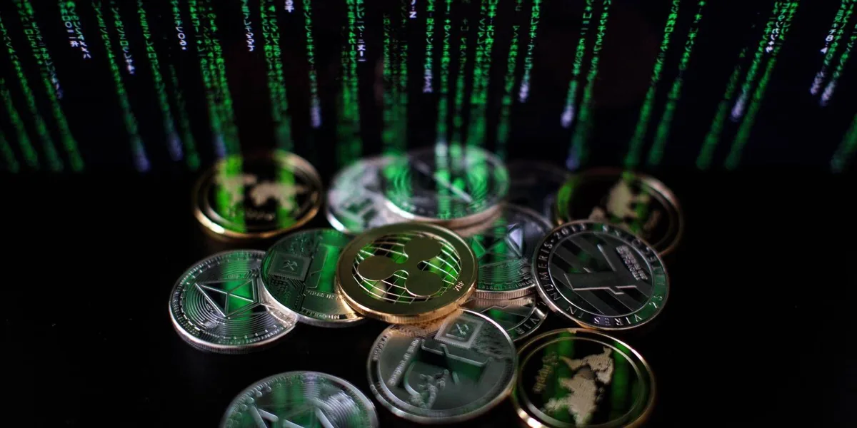قیمت تتر، بیتکوین و اتریوم امروز دوشنبه ۴ آبان ۱۴۰۵؛ تتر ۲۷۰ هزار و ۴۱۰ تومان، بیتکوین ۸۰ هزار و ۳۶۱ دلار و اتریوم ۲ هزار و ۳۱۹ دلار و ۷ سنت