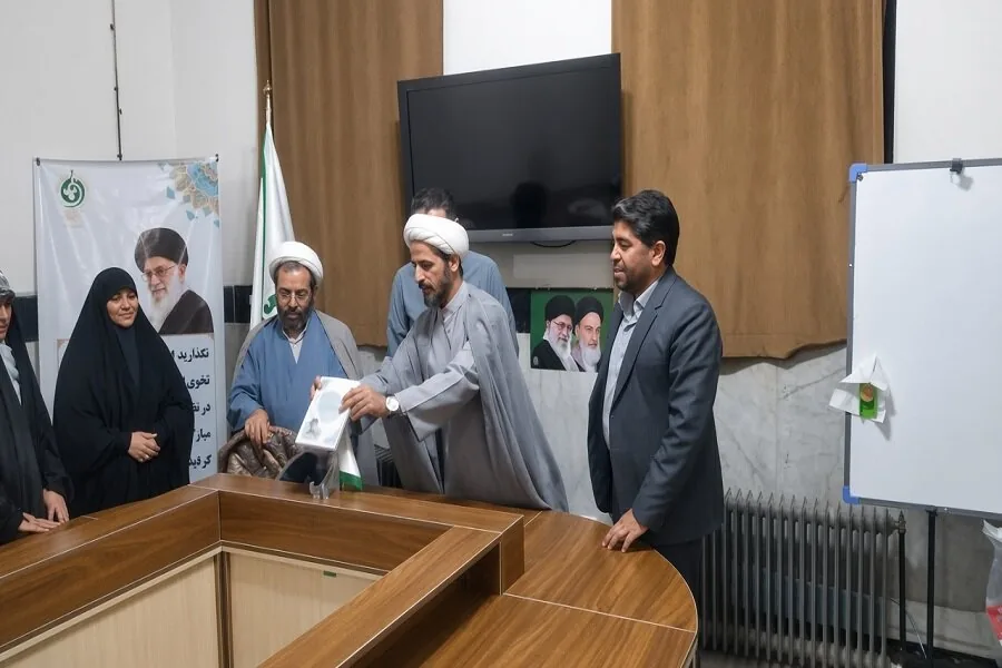 رونمایی از سند «رویکرد فلسفه اسلامی برای کودکان و نوجوانان» در کرمانشاه