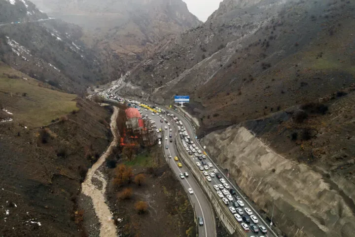 محدودیت ترافیکی جاده چالوس امروز شنبه ۹ آبان؛ مسیر یکطرفه شد