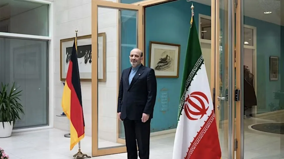 سفیر ایران در آلمان: اروپا باید میان صلح و همراهی با جنگطلبان یکی را انتخاب کند