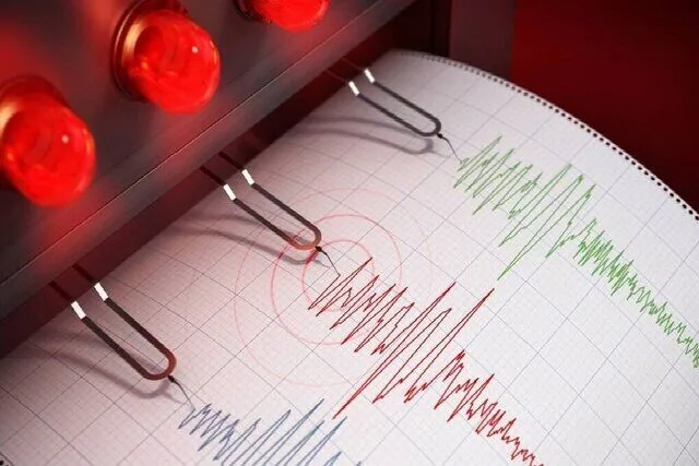وقوع ۳ زمینلرزه در فارس و مناطق مرزی با بوشهر و هرمزگان