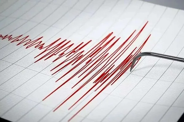 زمینلرزه ۳.۵ ریشتری حوالی سرپلذهاب را لرزاند