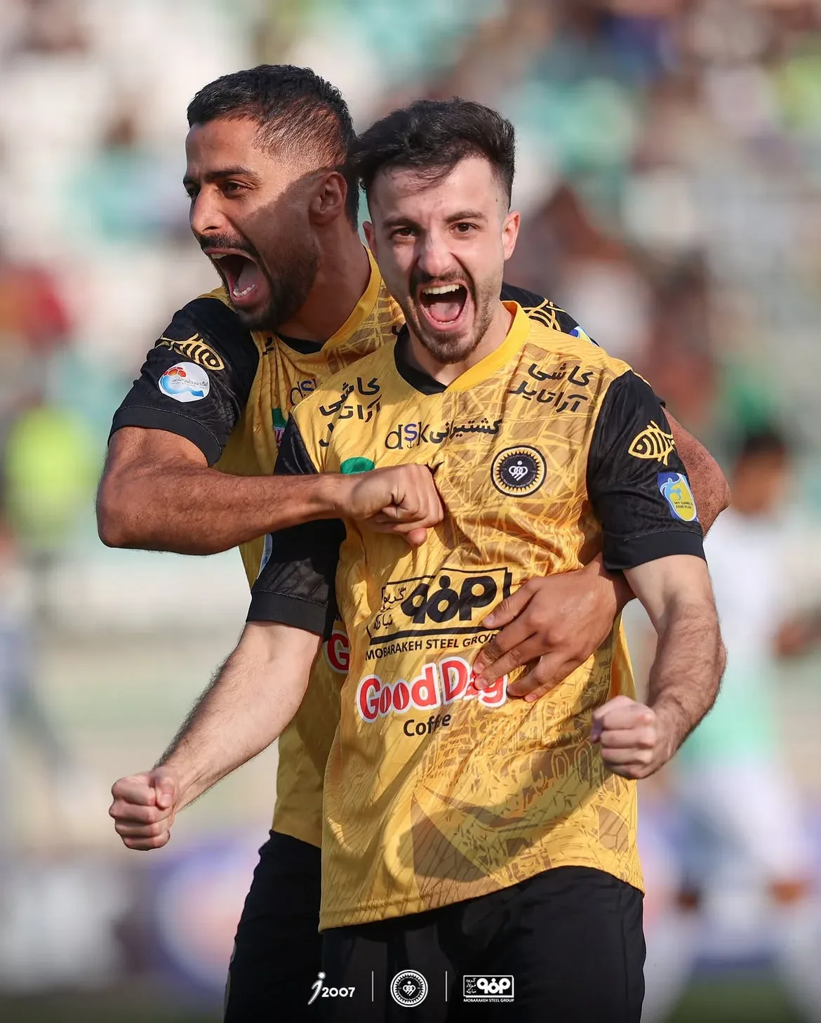 ذوبآهن 1-2 سپاهان؛ محرم فاتح دربی اصفهان شد، طلاییها در تعقیب صدر